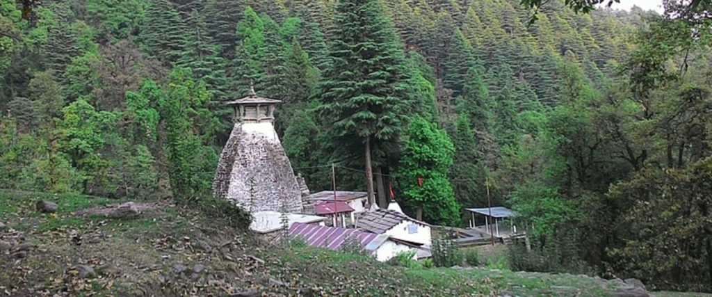 Binsar Mahadev temple old structure