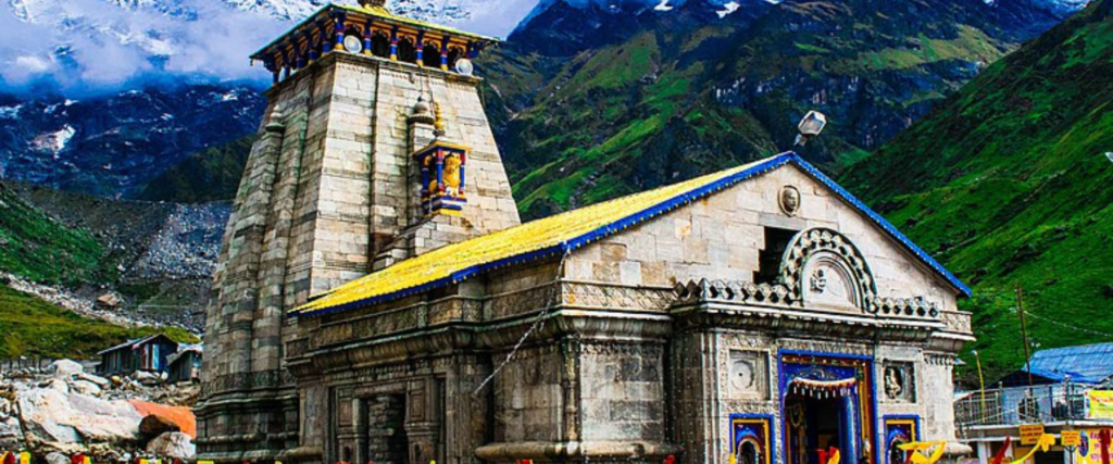 Kedarnath Temple in Rainy season