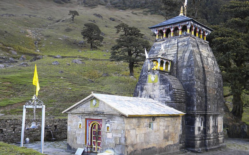 Madhyamaheshwar Temple Uttarakhand